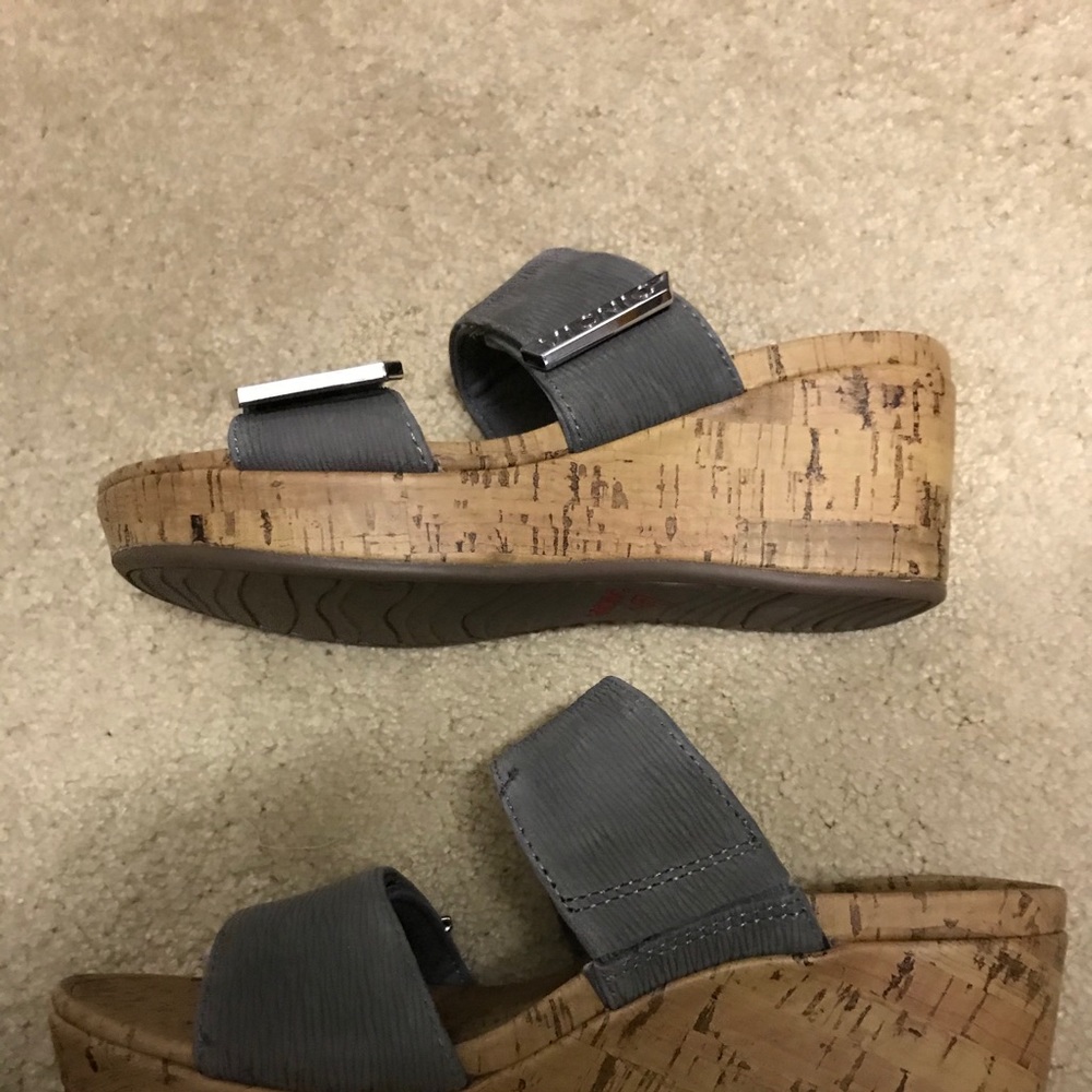New Vionic Women's- Ladies Wedge
